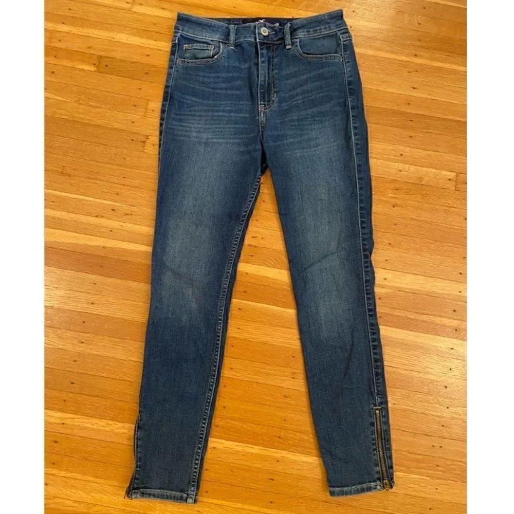 Hollister high rise crop supper skinny ankle zip jeans